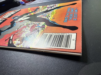 Marvel Secret Wars #8 (1984) NM Newsstand KEY Venom 1st Black Suit Spider-Man PC