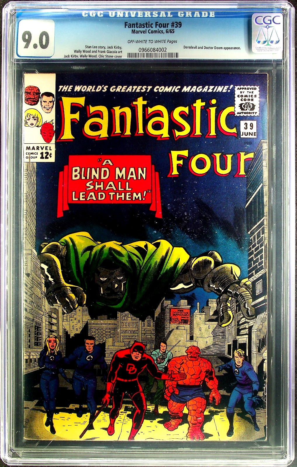 Fantastic Four #39 (1965) CGC 9.0 VF/NM OW/WHITE Kirby KEY Doom Daredevil Appear