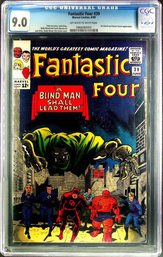 Fantastic Four #39 (1965) CGC 9.0 VF/NM OW/WHITE Kirby KEY Doom Daredevil Appear